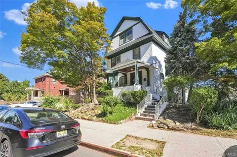 104-47 Ditmars Blvd, New York, NY 11369