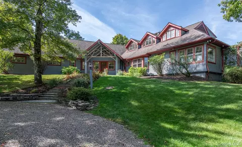 926 Turkey Hill Rd, Milan, NY 12571