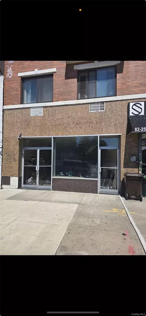 82-25 Queens Blvd, New York, NY 11233