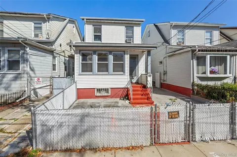 9037 180th St, Jamaica, NY 11432