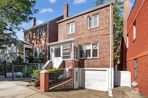 305 W 259th St, New York, NY 10471
