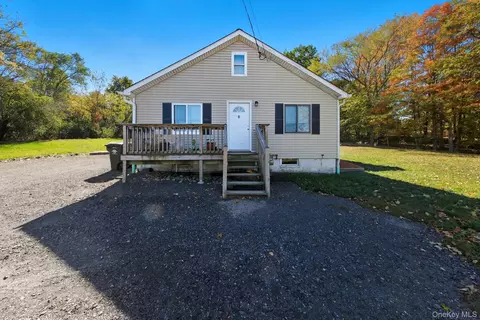 2 Maple Ave, Goshen, NY 10924