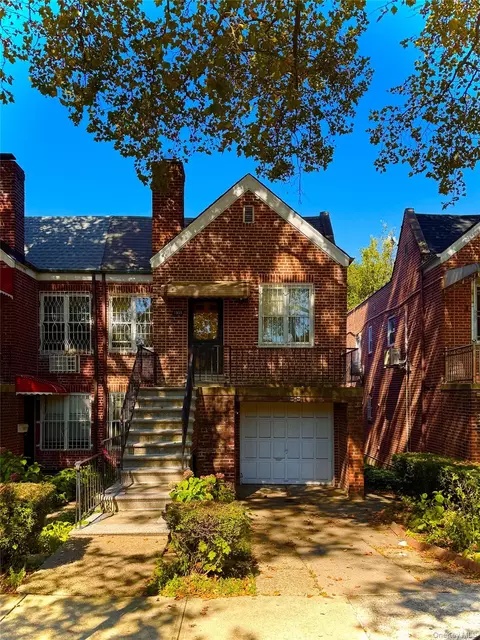 1955 Haviland Ave, New York, NY 10472