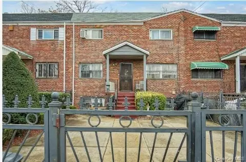 668 Van Siclen Ave, Brooklyn, NY 11207