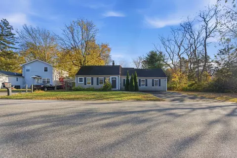 36 Ralph Ave, Brentwood, NY 11717