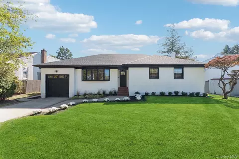 1460 Tyler Ave, East Meadow, NY 11554