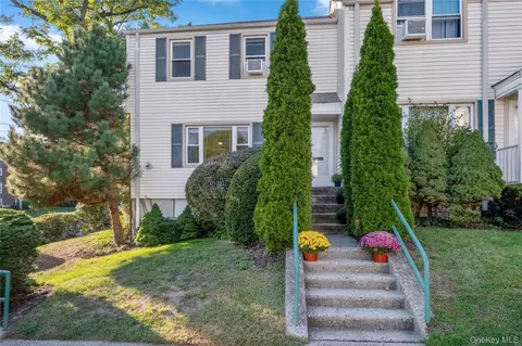 737 Tuckahoe Rd #22, Yonkers, NY 10710