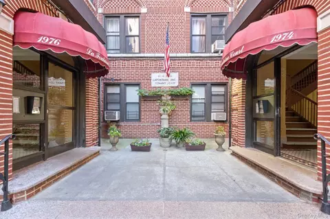 1976 Lafontaine Ave #1D, New York, NY 10457