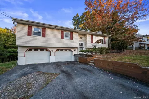 65 Mandalay Dr, La Grange, NY 12603