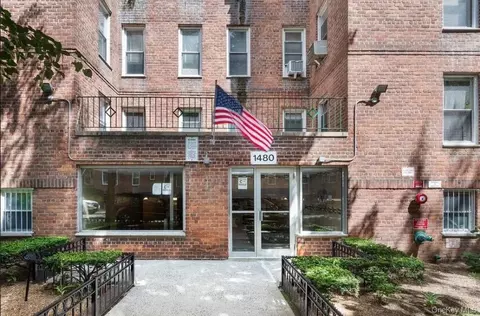 1480 Thieriot Ave #5F, New York, NY 10460