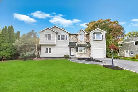 106 Southern Blvd, Hauppauge, NY 11788