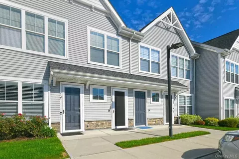 123 Emanuel Way, East Meadow, NY 11554