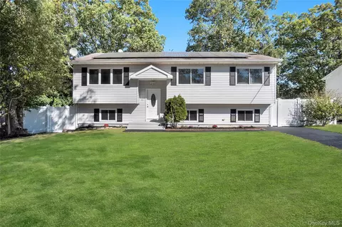 165 N 27th St, Wyandanch, NY 11798