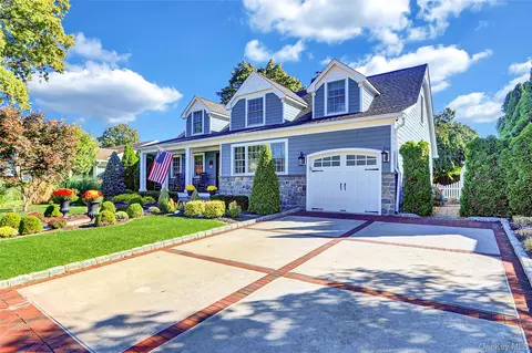 5 Wilson St, Garden City, NY 11530