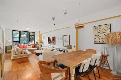 610 Waring Ave #2T, New York, NY 10467