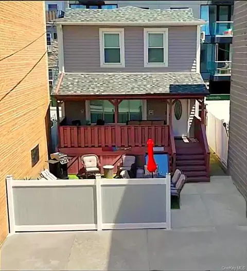 168 Beach 97th St, Far Rockaway, NY 11693