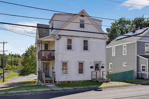 97 S Montgomery St, Walden, NY 12586