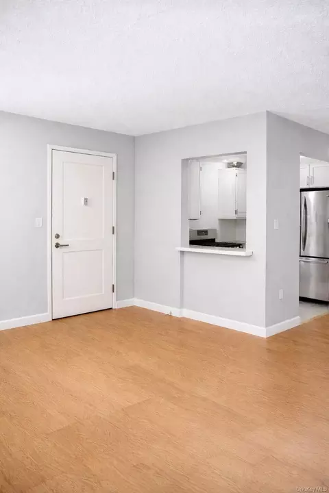 1919 Madison Ave #202, New York, NY 10035