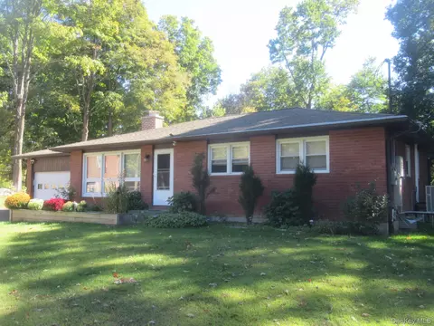 65 Brothers Rd, Wappinger, NY 12590