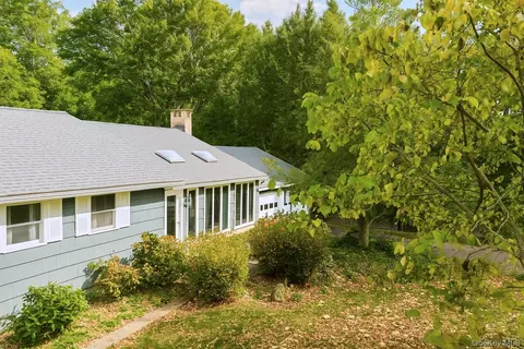 671 Noxon Rd, La Grange, NY 12603