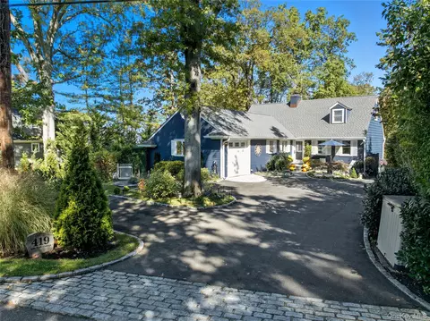 419 Centre Island Rd, Oyster Bay, NY 11771