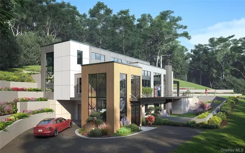 416 1 Oakwood Rd # A, Port Jefferson, NY 11777