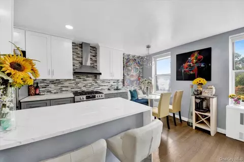 610 Waring #4F, New York, NY 10467