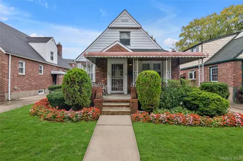 145-52 10th Ave, New York, NY 11357