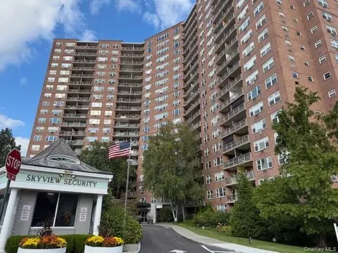 5700 Arlington Ave #4V, New York, NY 10471