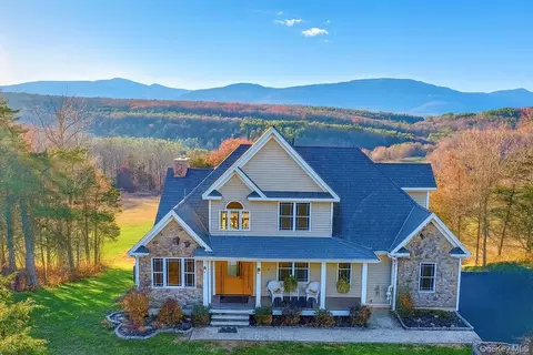 3071 Old Kings Rd, Catskill, NY 12414
