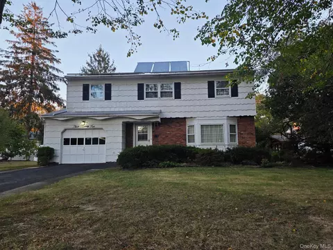 325 Young St, West Babylon, NY 11704