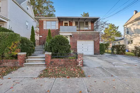 35 Sterling Ave, Yonkers, NY 10704