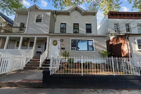 10439 90th Ave, New York, NY 11418