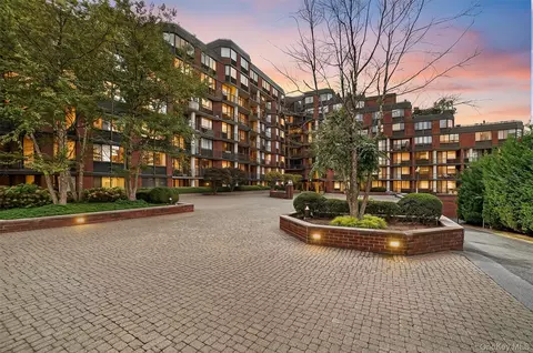 50 E Hartsdale Ave #7K, Greenburgh, NY 10530