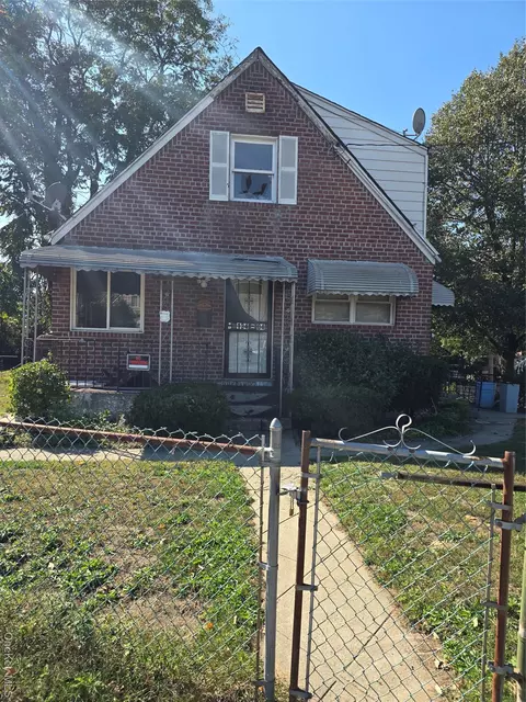 13404 Farmers Blvd, Jamaica, NY 11434