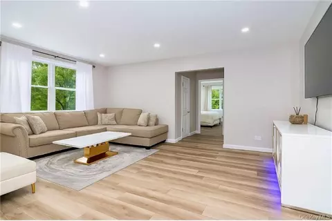 2531 E 7th St #1J, Brooklyn, NY 11235