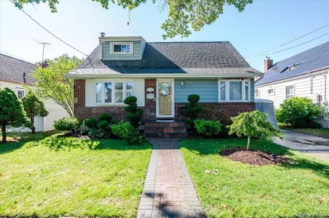 1563 Marshall St, Elmont, NY 11003