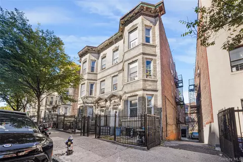 2307 Loring Pl N, New York, NY 10468