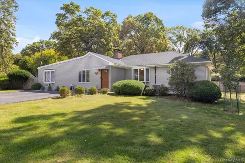 21 Van Orden Ave, Ramapo, NY 10901