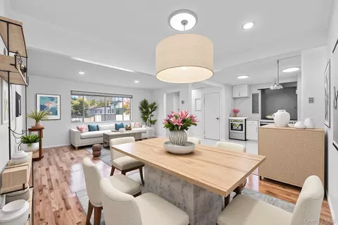 22310 131st Ave, New York, NY 11413