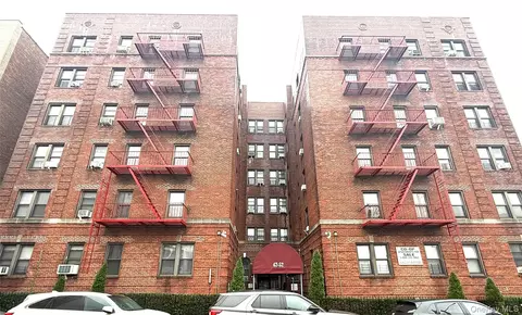 42-52 Layton St #6F, Elmhurst, NY 11373