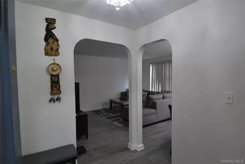 106 Richbell Rd #B2, Mamaroneck, NY 10543