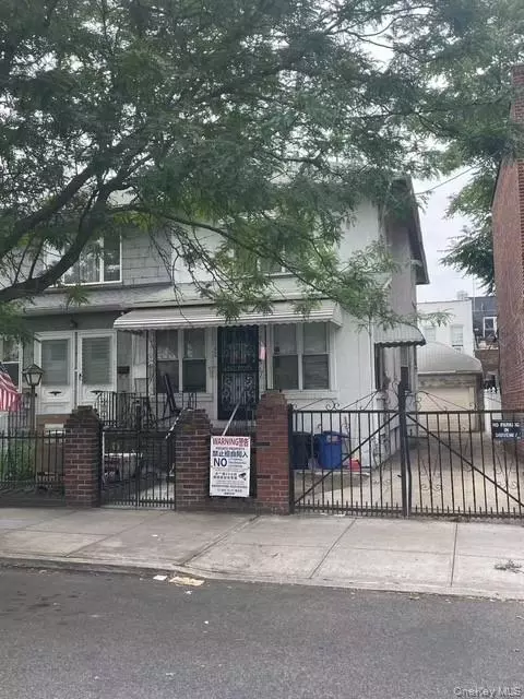 12 Bay 35 St, Brooklyn, NY 11214