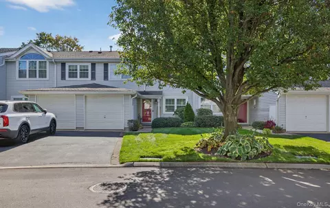 21 Indian Trce, Kings Park, NY 11754