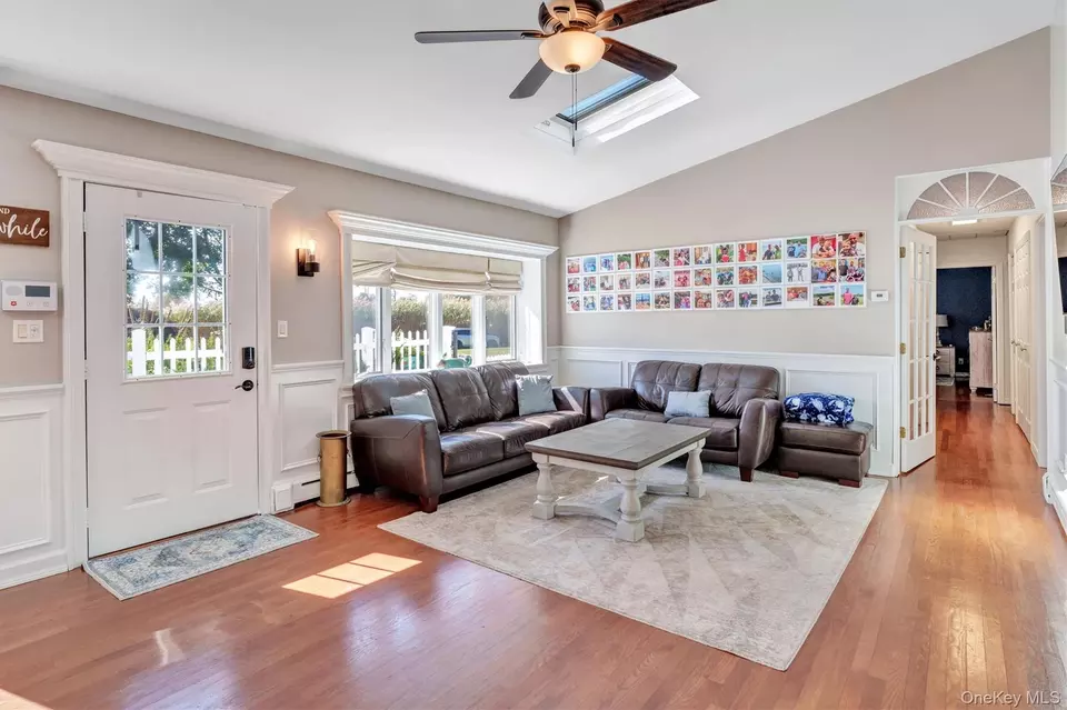 Other - 117 Middlesex Ave, Oakdale, NY 11769 photo 2 of 4