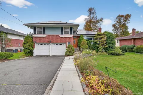 177 Finmor Dr, Greenburgh, NY 10607