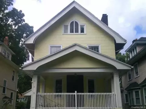 63 Rugby Ave, Rochester, NY 14619