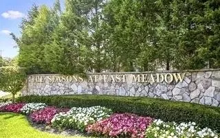 272 Spring Dr, East Meadow, NY 11554