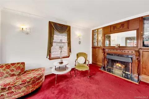 Living - 242 E 237th St, New York, NY 10470 photo 4 of 4