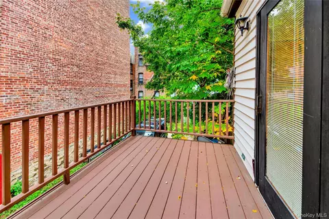 Exterior - 242 E 237th St, New York, NY 10470 photo 2 of 5